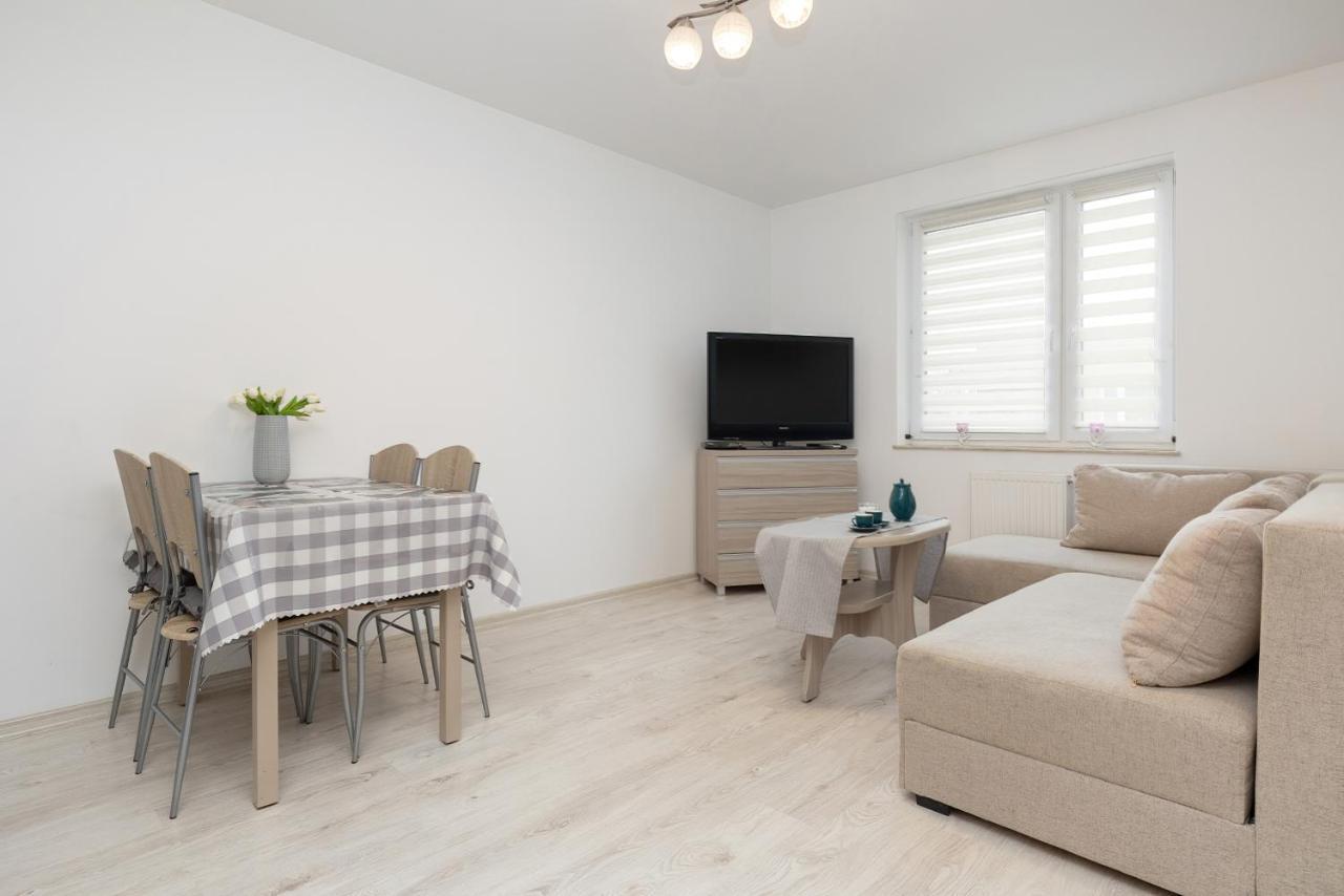 Apartamenty Paryska By Renters Колобжег Екстериор снимка