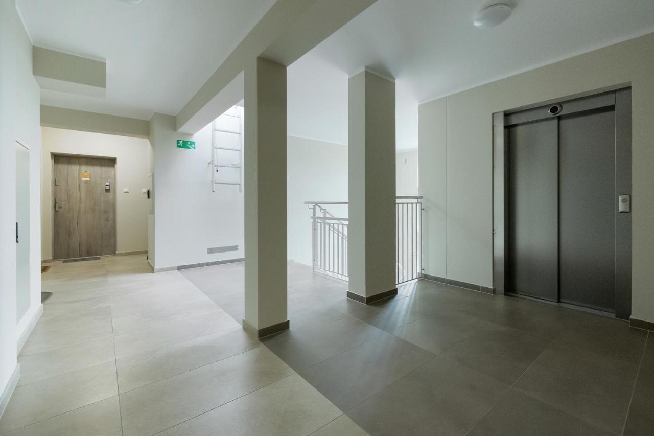 Apartamenty Paryska By Renters Колобжег Екстериор снимка