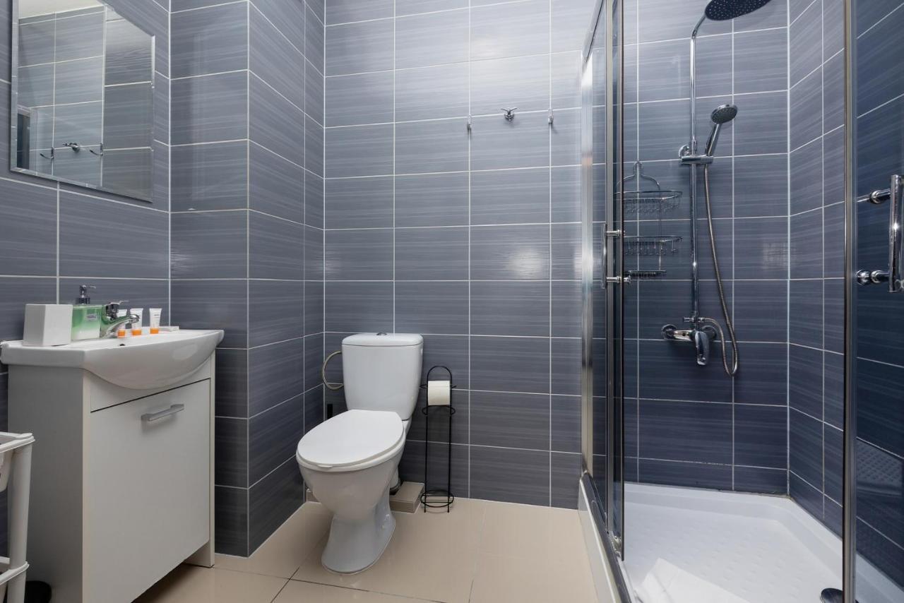 Apartamenty Paryska By Renters Колобжег Екстериор снимка